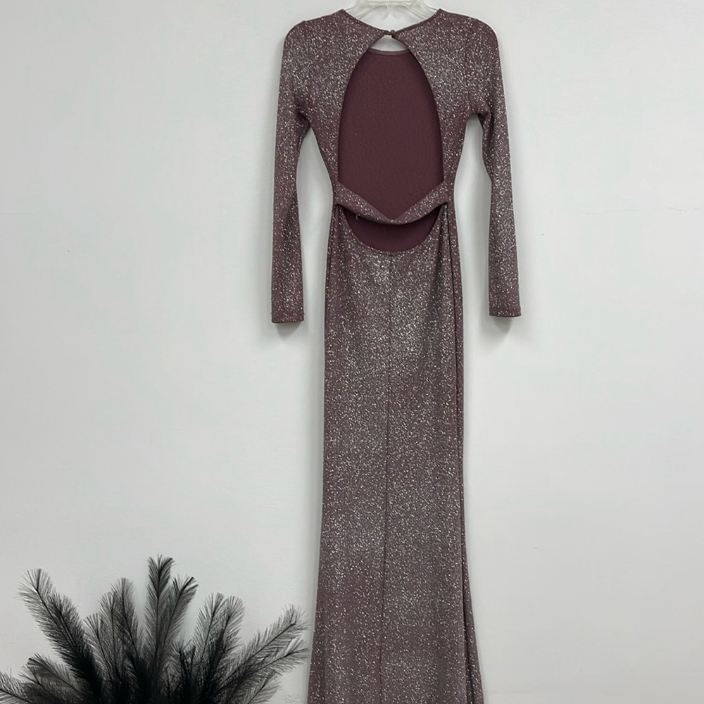 DARK BLUSH PINK SHIMMERY DRESS BY WINDSOR WOMEN’s SIZE MEDIUM/(8-10)